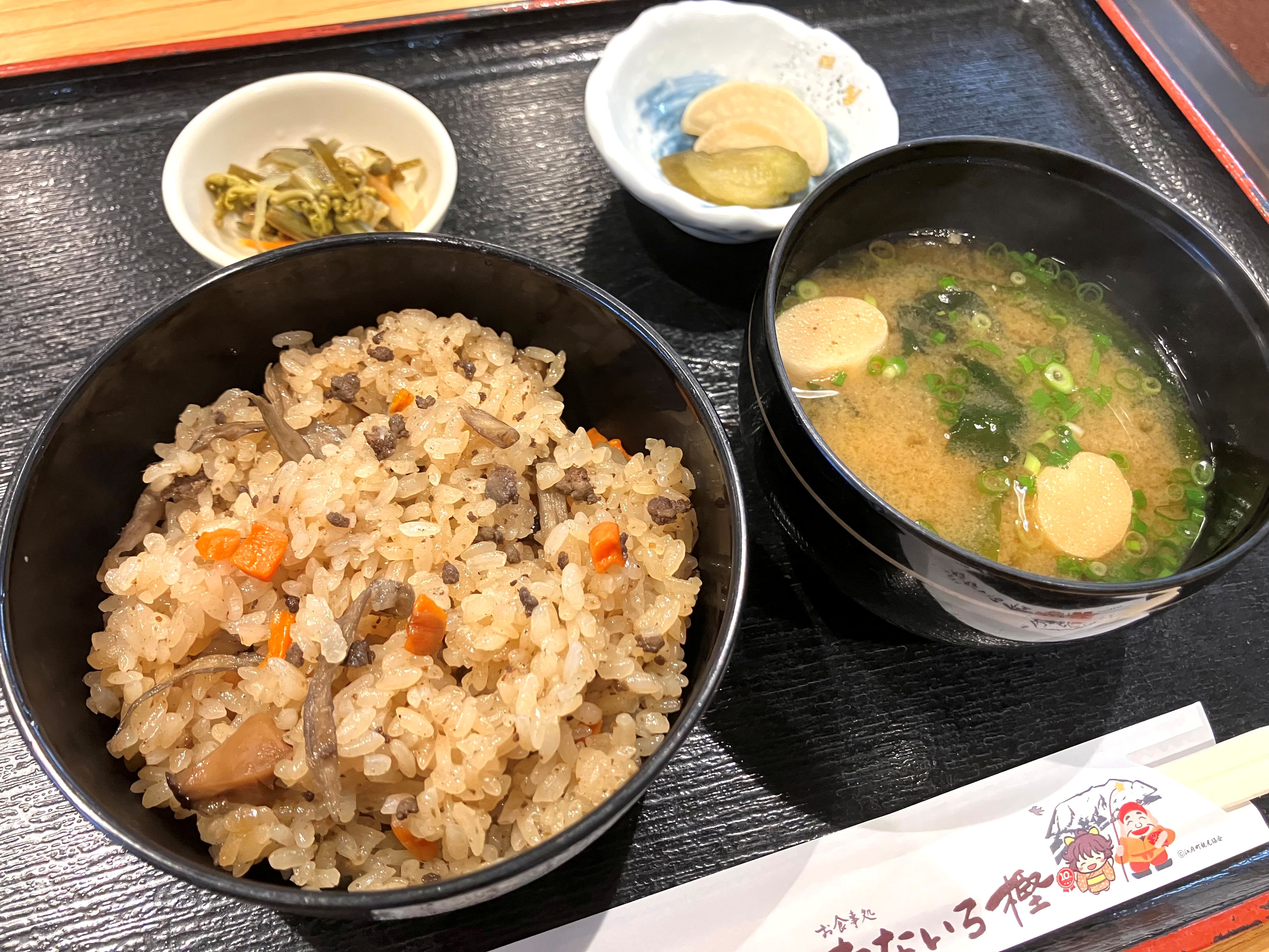 大山鶏を使ったメニュー
